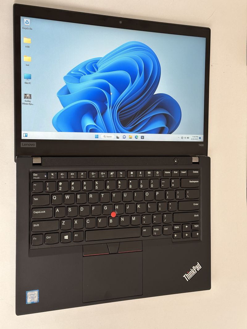 لپ تاپ لنوو thinkpad T490